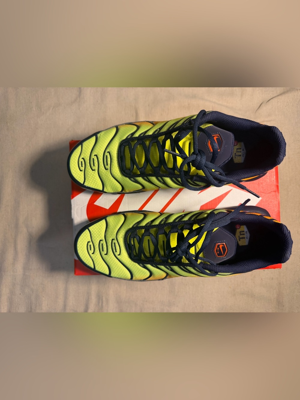MENS NIKE AIR MAX PLUS OG 'LEMON VENOM' 12